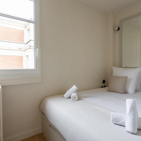 The Carla Suite Eiffel Tower View Paris Luaran gambar